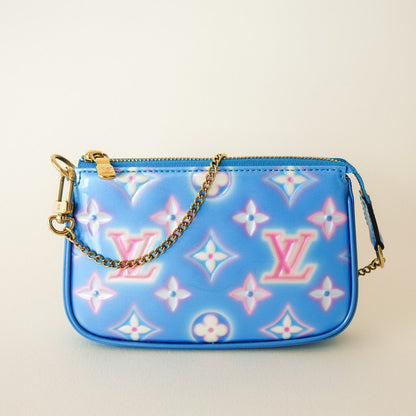 LOUIS VUITTON Pochette Accessoires Valentine Neon Monogram Vernis Mini