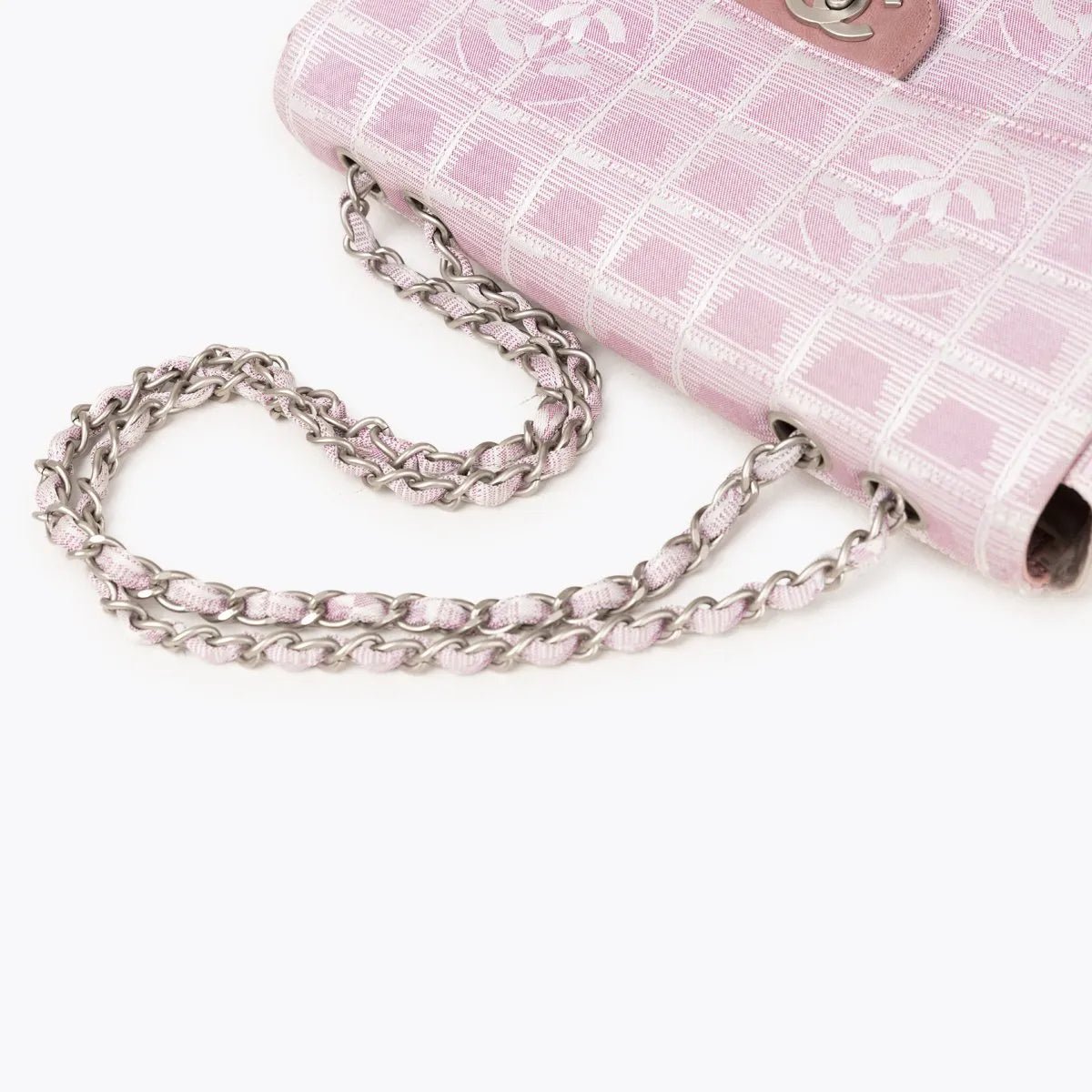 CHANEL Travel Line Medium Flap Bag in Pink - Nour Archive Handbag